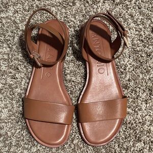 ANTONIO MELANI Tan Leather Sandals